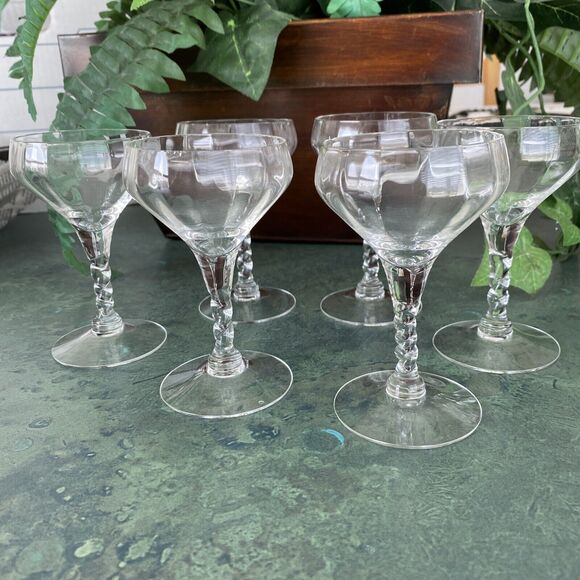 Vintage crystal cordial wine glasses matching set of 6 twisted stems elegant bar - Picture 3 of 5